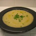 Cauliflower leek soup